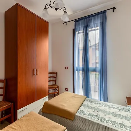 Near Sea, 2 Swimming Pools Apartment