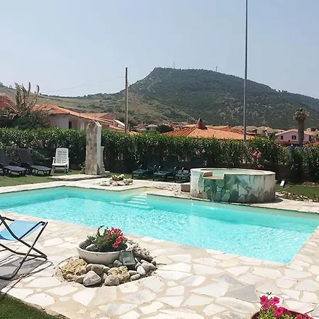 Near Sea, 2 Swimming Pools * Valledoria (Sardinia)