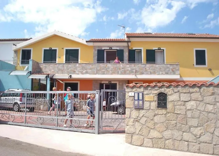 Vicino Al Mare, 2 Piscine Apartman